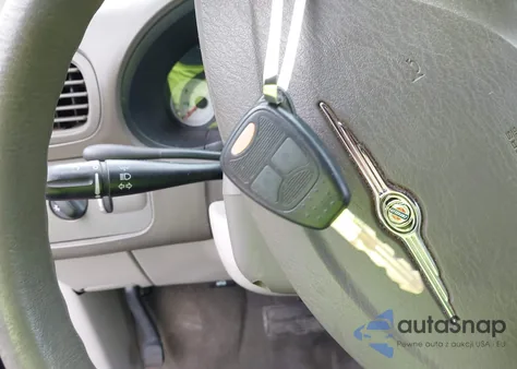 2007 Chrysler Town & Country Lx из США, поврежденный, VIN 2A4GP44R67R340323